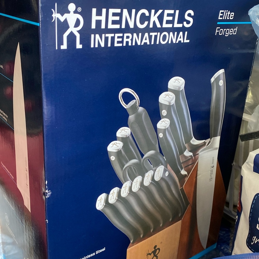 New Henkels international black knives set of 15